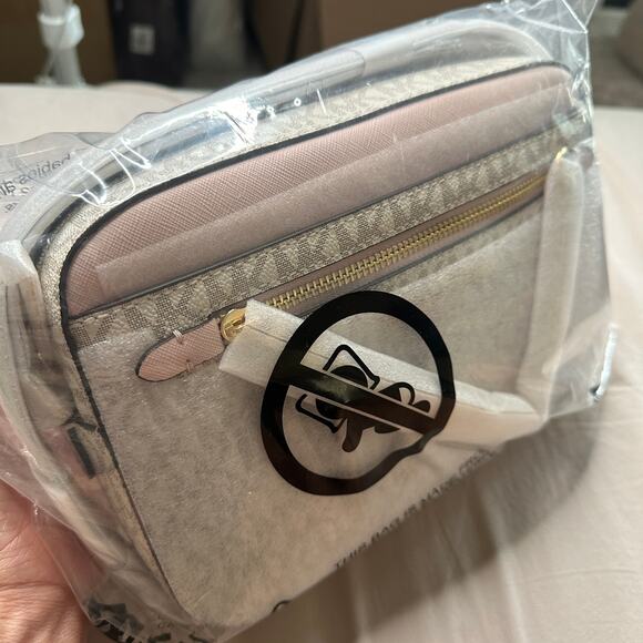 MICHAEL KORS Jet Set Large Logo Crossbody Bag MK Logo White Pink Gray Gold NWT - Picture 12 of 13